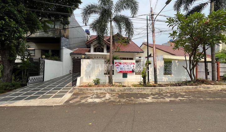 Rumah Pakubuwono, Kebayoran Baru, Jakarta Selatan 1