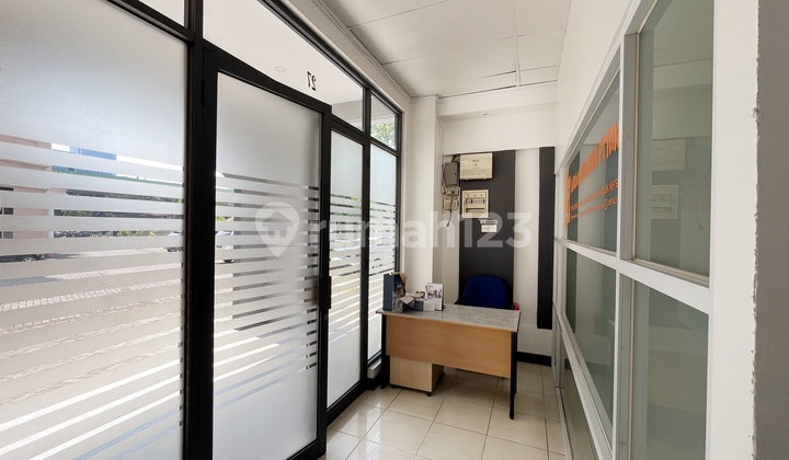 Quick Sale: Ruko Tendean Square, South Jakarta Quick Sale: Ruko Tendean Square, South Jakarta