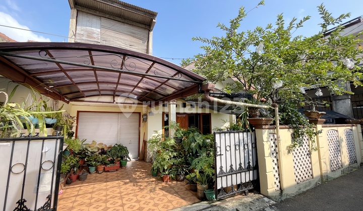 HARGA MENARIK! Investasi Terbaik Rumah di Pondok Gede Jakarta Timur HARGA MENARIK! Investasi Terbaik Rumah di Pondok Gede Jakarta Timur