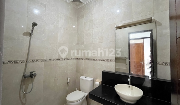 Sewa Apartemen Landed, Kebayoran Baru, Jakarta Selatan 2