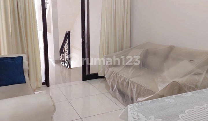 Sewa Rumah Kebayoran Baru, Jakarta Selatan 2