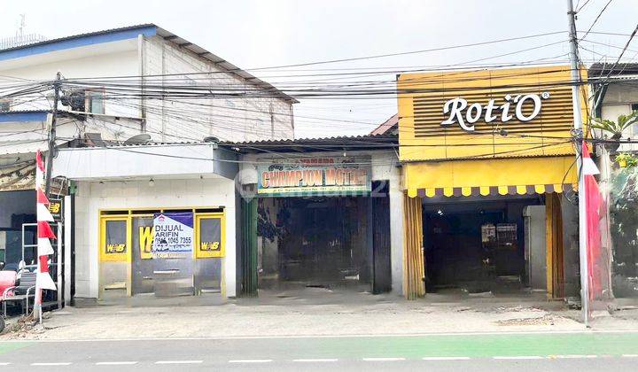 Tebet Pinggi Jalan Raya 2