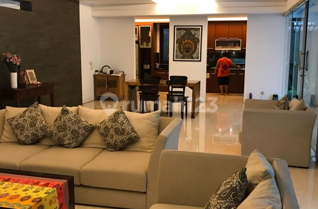 HOUSE IN PERMATA HIJAU, SOUTH JAKARTA