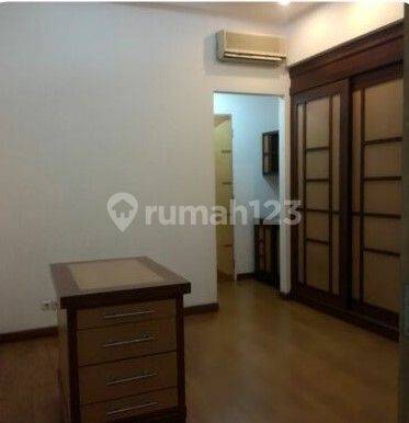 Rumah Di Taman Sunda Kelapa Area, Meteng