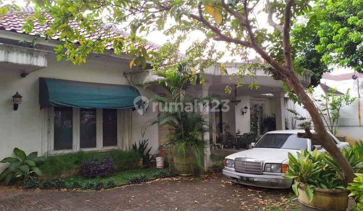 Rumah Menteng Area Latuharhary 2