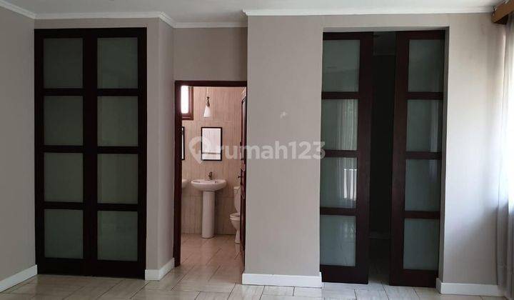 Rumah Terawat 2 Lantai Jl. Bdn Ii Cilandak, Jakarta Selatan 2