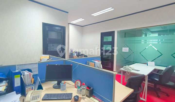 Gedung Prof Dr. Satrio, Setiabudi, Jakarta Selatan
