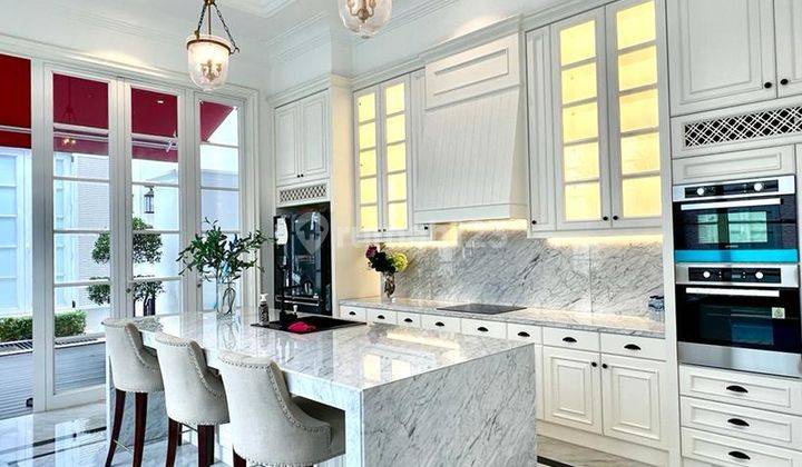 RUMAH BRAND NEW AND FULLY FURNISHED DI MENTENG 4