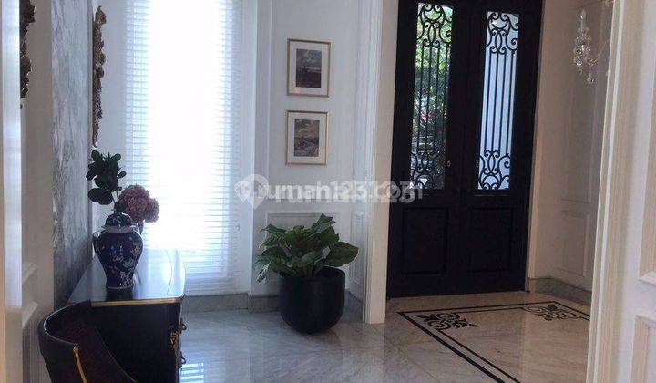 RUMAH BRAND NEW AND FULLY FURNISHED DI MENTENG 12