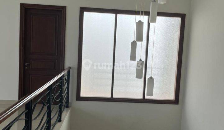 For Lease A Well Built Strategic House At Menteng