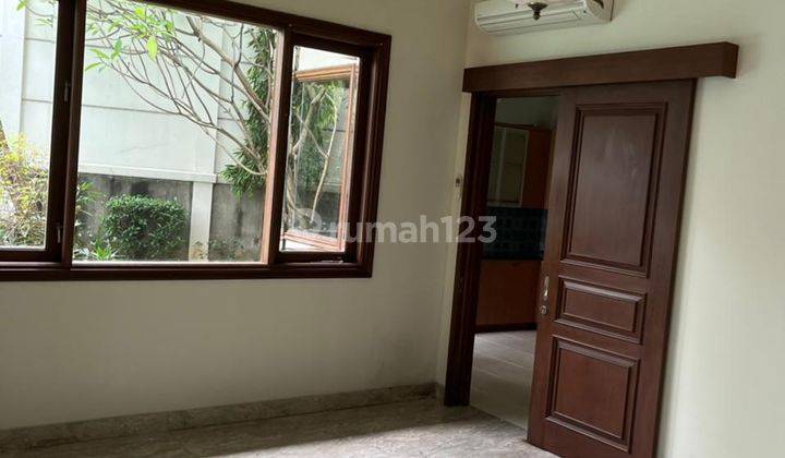 For Lease A Well Built Strategic House At Menteng