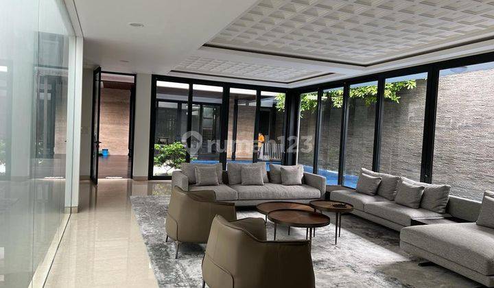 Rumah Menteng Full Furnished 2