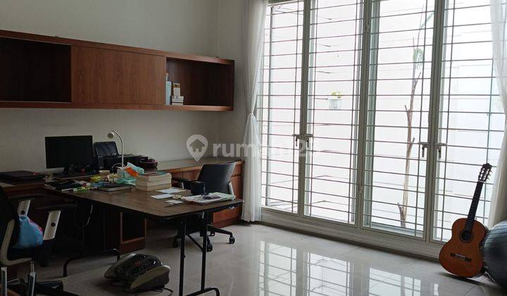 Rumah Bagus Di Kebon Kacang Dekat Ke Metro Tanah Abang
