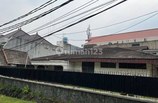 Rumah Lama Hitung Tanah Di Jl. Dharmawangsa Kebayoran Baru Lokasi Sepi Dan Tenang 1