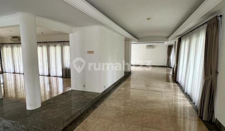 Rumah Pondok Indah Luas Besar View Golf 