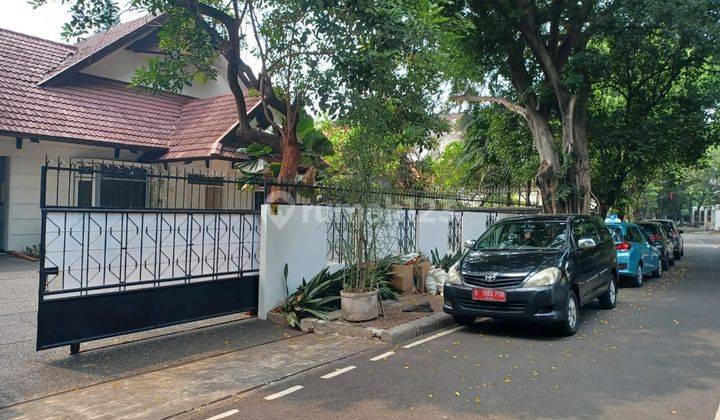 Rumah Menteng Cocok Untuk Silent Office  2