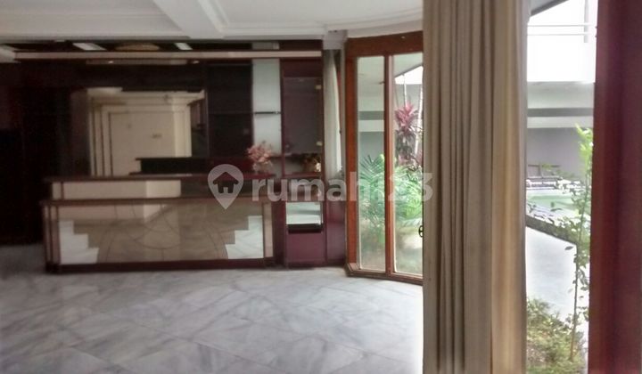 Rumah Lama Hitung Tanah Di Jalan Kimangunsarkoro Menteng 2