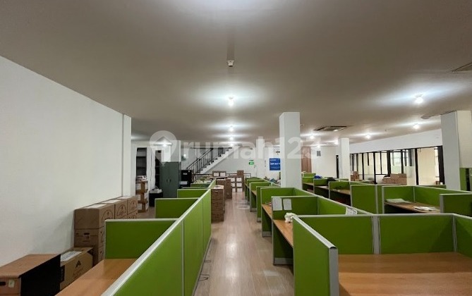 BUILDING IN SUNTER BUILDING IN SUNTER