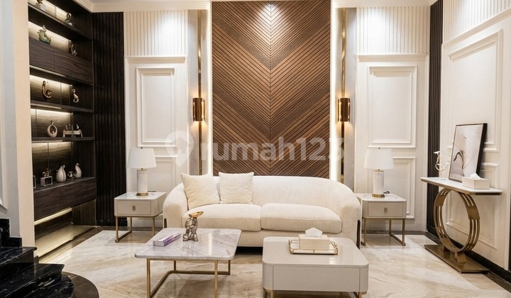 Rumah Menteng Jalan Raya Siap Huni & Lux 10 Menit ke Plaza Indonesia Rumah Menteng Jalan Raya Siap Huni & Lux 10 Menit ke Plaza Indonesia