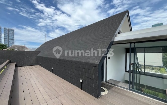 Rumah Mewah Kebayoran Baru 2