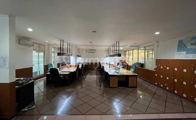 MENTENG BUILDING, CENTRAL JAKARTA