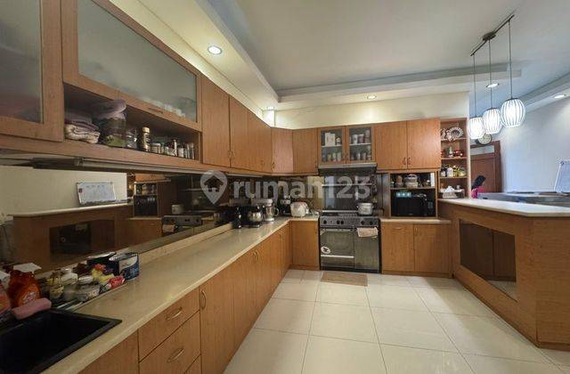 Rumah Jalan Wijaya Area Komersial Kebayoran Baru 2