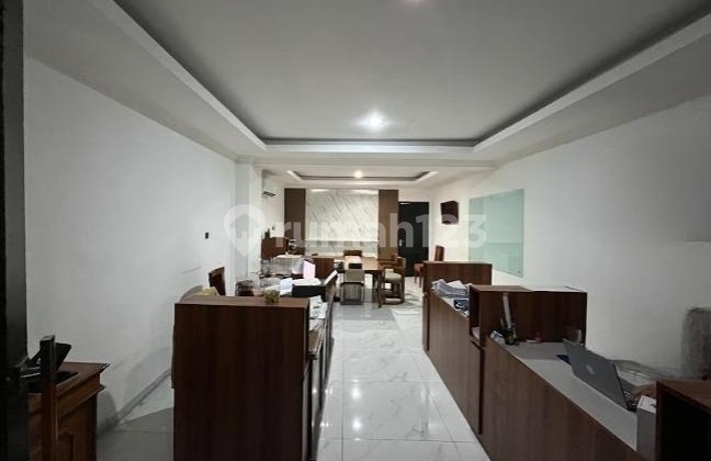 Ruko Siap Pakai Area Cikini-Menteng