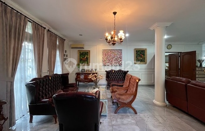 RUMAH DI GUNTUR, JAKARTA SELATAN  2