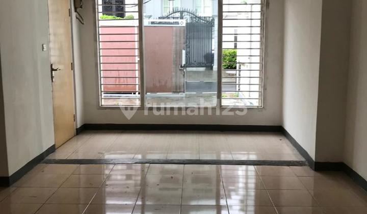 Rumah Lama Hitung Tanah Area- Cikini-Menteng untuk Gedung/Guesthouse Rumah Lama Hitung Tanah Area- Cikini-Menteng untuk Gedung/Guesthouse