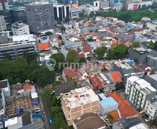 Gedung Hampir Jadi di Setiabudi Kuningan Gedung Hampir Jadi di Setiabudi Kuningan