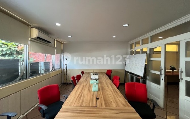 MENTENG BUILDING, CENTRAL JAKARTA