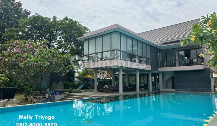 Comfortable and Secure Home in Serenity Premier Cluster, East Bekasi 2