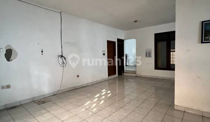 For Sale Flood-Free House with Access to Pondok Bambu Complex, Duren Sawit, East Jakarta 2