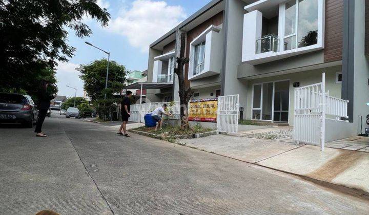 Dijual Rumah Tengah Kota Bekasi Villa Meutia Kirana 3