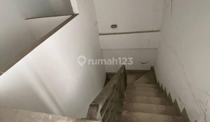 Ruko Pinggir Jalan Raya Pahlawan Revolusi Pondok Bambu Jakarta Timur 11