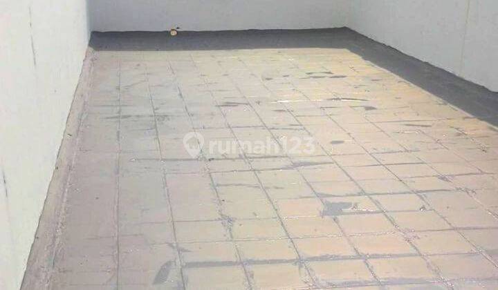 Dikontrakan Ruko 2 Lantai Jalan Kincan Raya Jatibening Dekat Tol 7