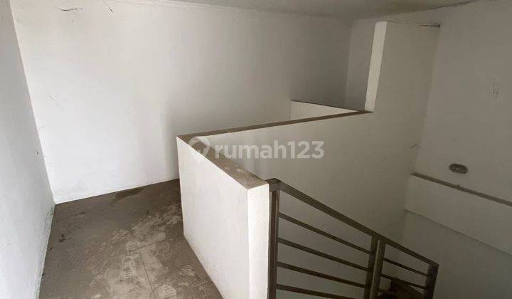 Ruko Pinggir Jalan Raya Pahlawan Revolusi Pondok Bambu  9
