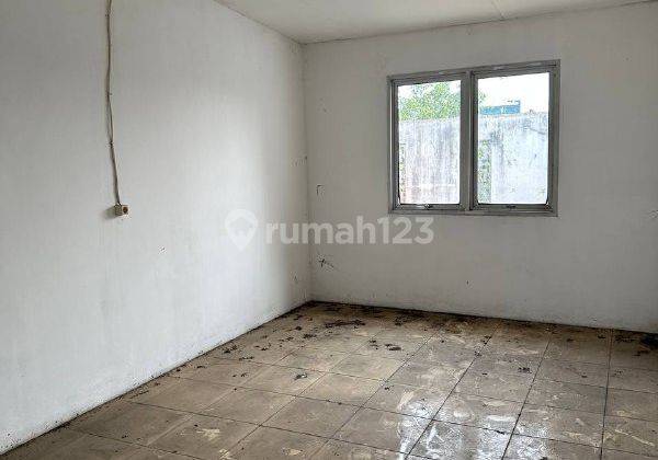 Ruko Pinggir Jalan Raya Pahlawan Revolusi Pondok Bambu  24