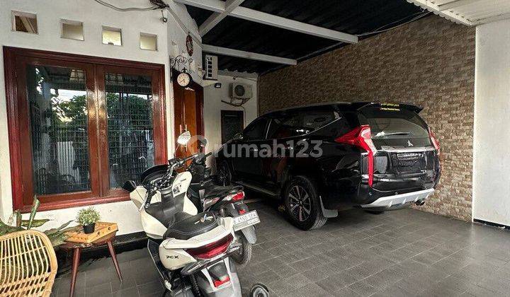 RUMAH STRATEGIS MODERN PONDOK BAMBU JAKARTA TIMUR 1