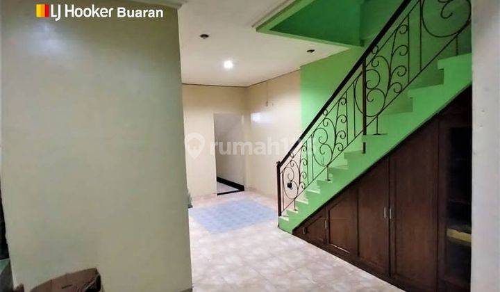 Rumah Modern 2 Lantai Jaka Sampurna Bekasi Jawa Barat 1