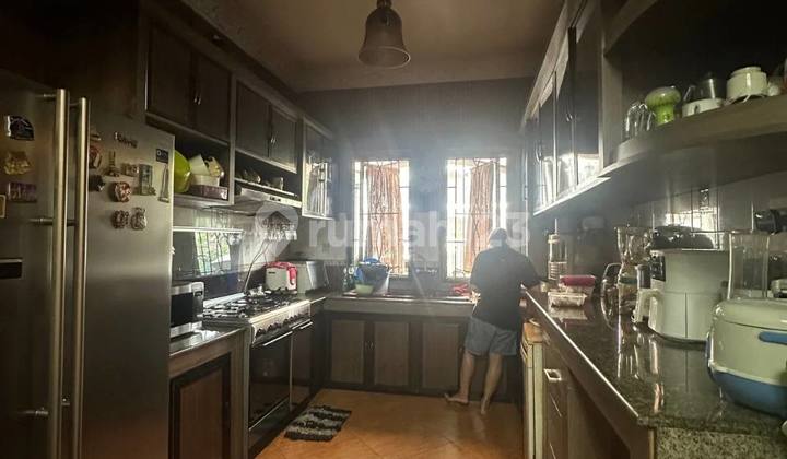 Rumah Mewah 3 Lantai Delima Raya Malaka Sari Duren Sawit Klender 2