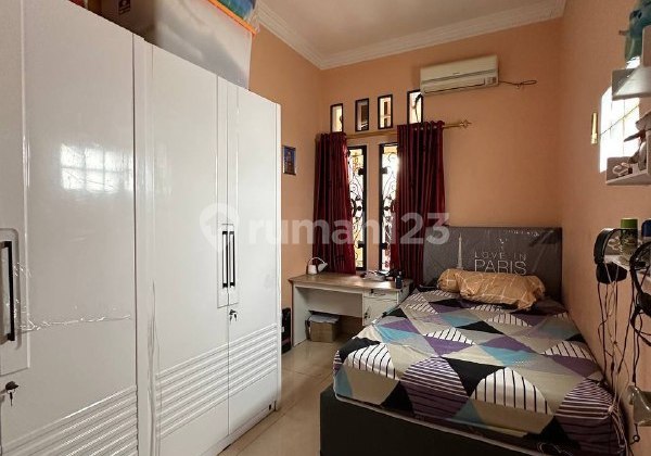 Rumah bagus dan memiliki desain modern Cipinang Muara, Jakarta Timur 2