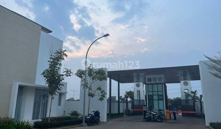 Rumah Modern di Lingkungan Grand Kota Bintang Kalimalang 1