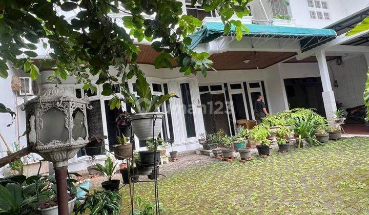 Rumah Komplek dengan Akses Jalan Raya di Duren Sawit 2