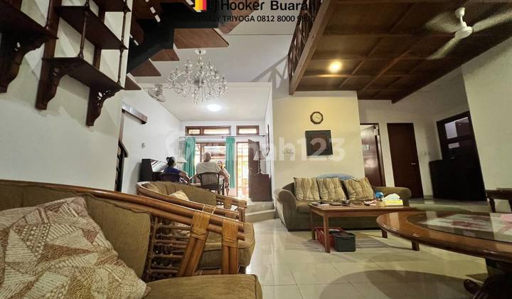 Rumah Dekat Jalan Raya Komplek Billymoon Pondok Kelapa Jakarta Timur 2