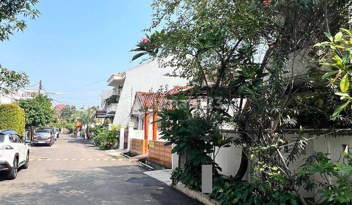 Rumah Asri Modern di Komplek Naman Regency Pondok Kelapa 2