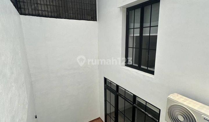 Rumah Baru Depan Taman Jatinegara Baru Penggilingan Jakarta Timur 1