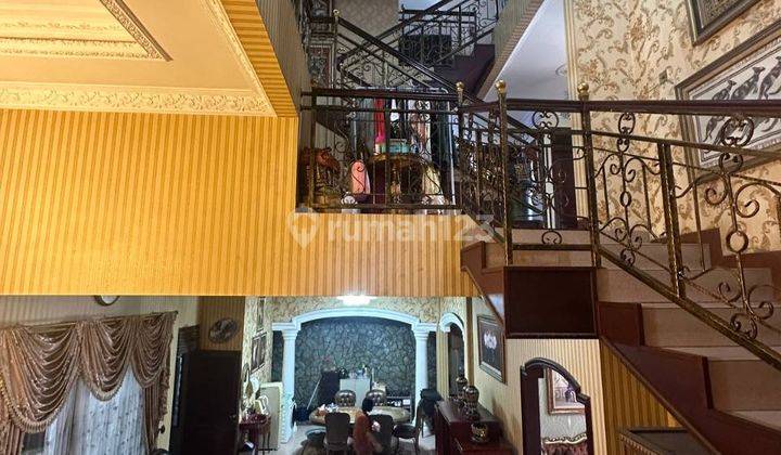 Rumah mewah cocok untuk kenyamanan tinggal Malaka Sari Klender  1