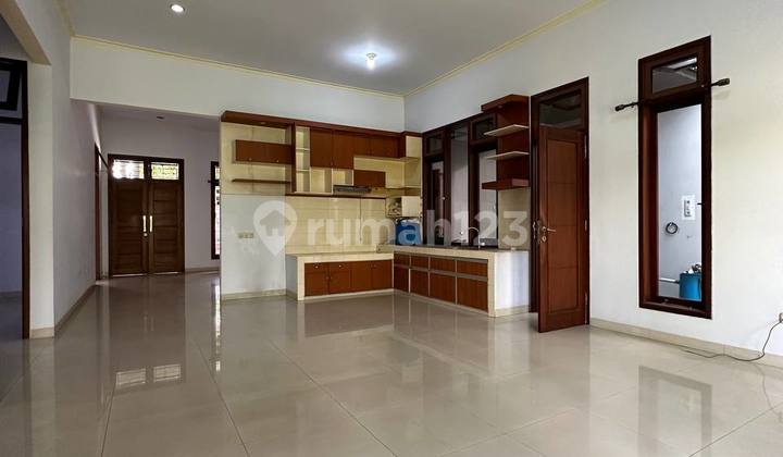 Rumah dengan Konsep Hijau di Komplek Palem Residence Pondok Bambu Duren Sawit Jakarta Timur 2