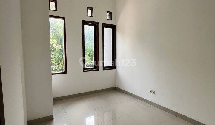 Rumah Modern 2 Lantai Perum Bulog Pondok Melati Bekasi 2